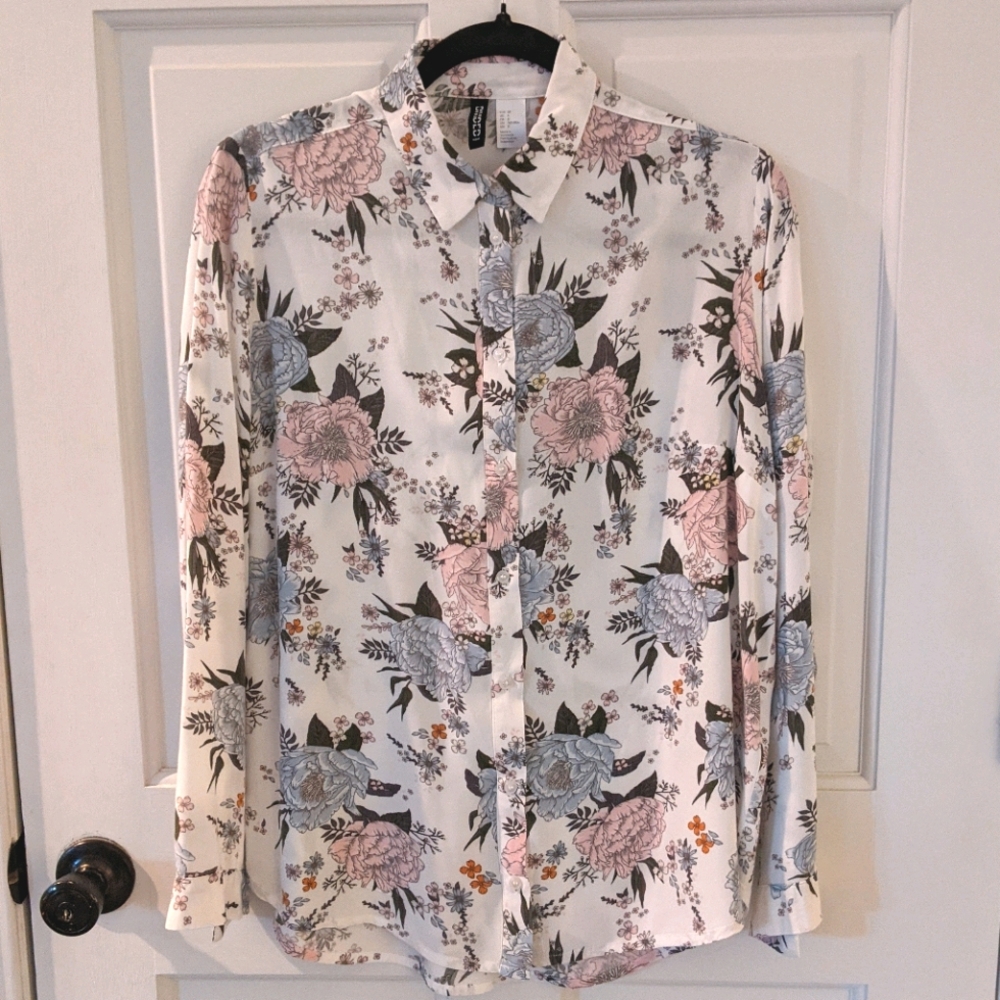H&M Divided Peonies Floral Button Down Size 8